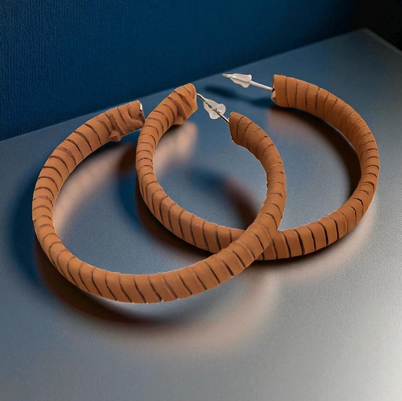 🆕 Boho Chic Large Brown Suede Textured Statement Fashion Trendy Hoop Earrings - Picture 3 of 12